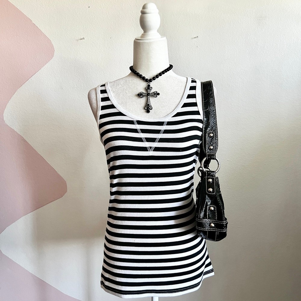 Black Striped Tank Top Vintage Y2K 2000s Casual Streetwear Indie Sleaze Medium