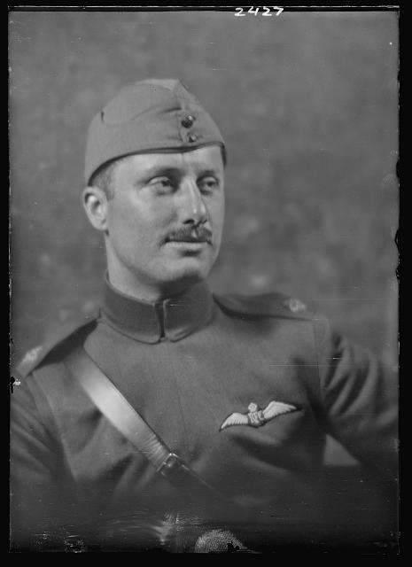 Photo:Lieutenant, Renne, John, portrait photograph