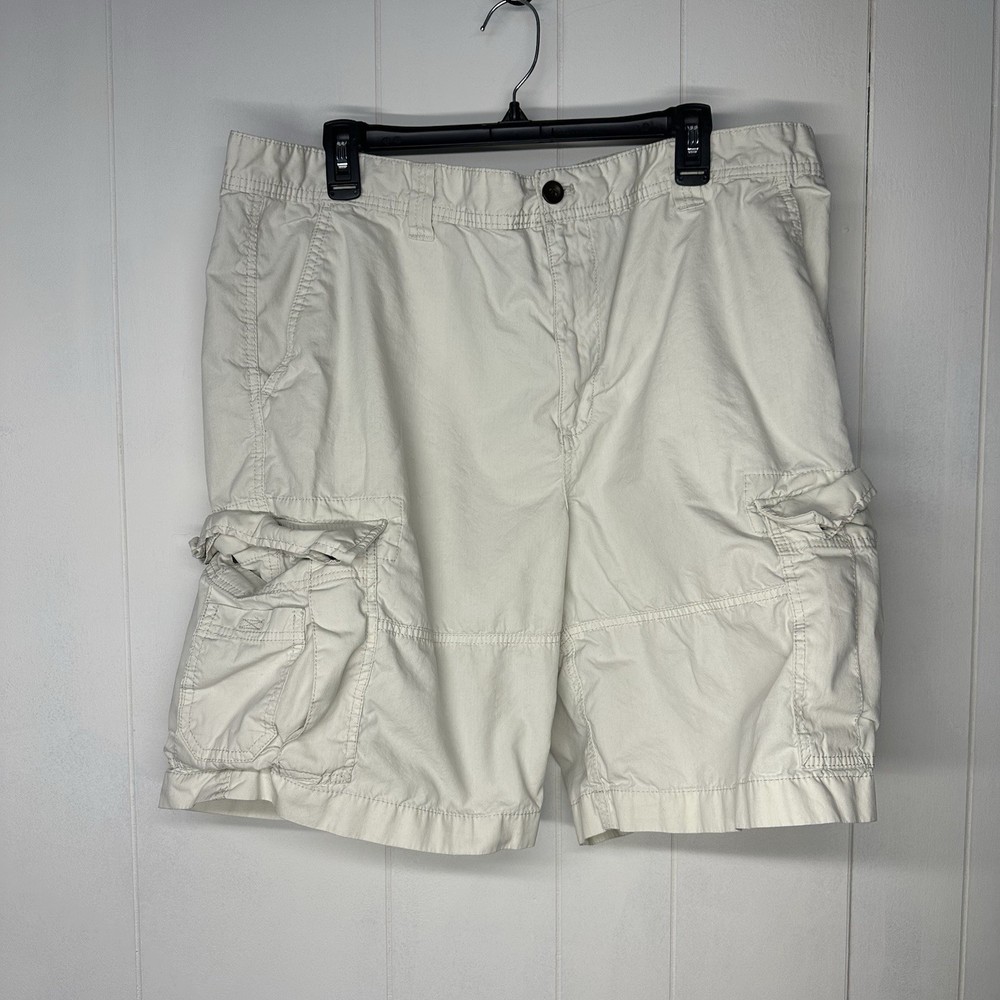 Chaps Men’s Cargo Shorts Size 42 Beige Khaki Cotton Casual Pockets