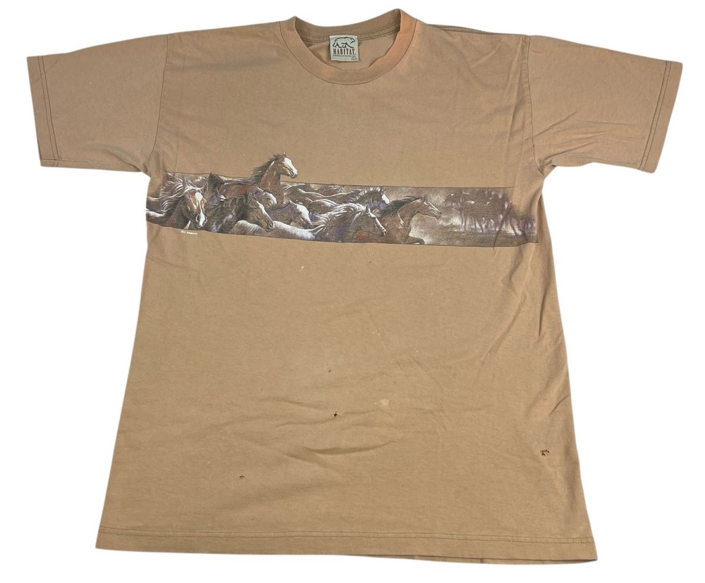 Vintage 90s Distressed Horses Wildlife Animal Print T-Shirt Habitat Size Large