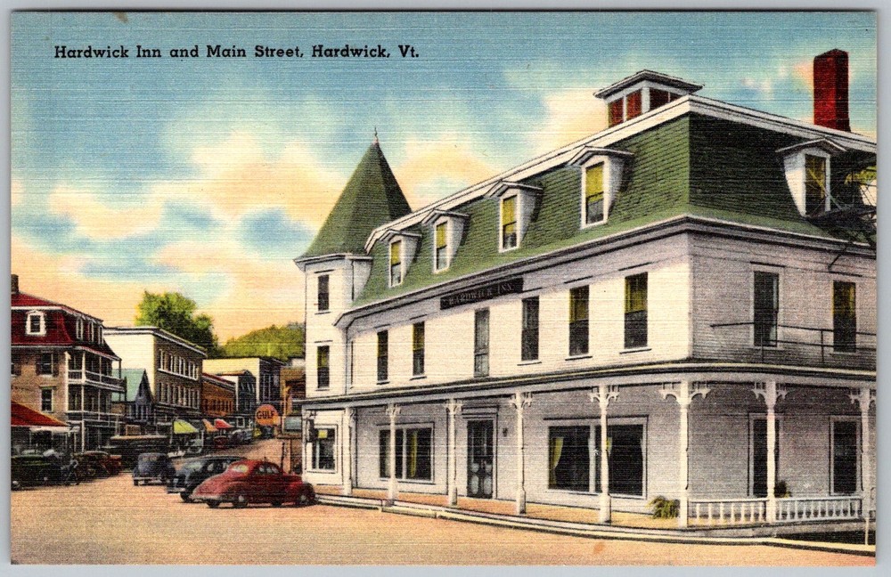 Vtg Linen Postcard Inn & Main Street Hardwick, VT 1930s