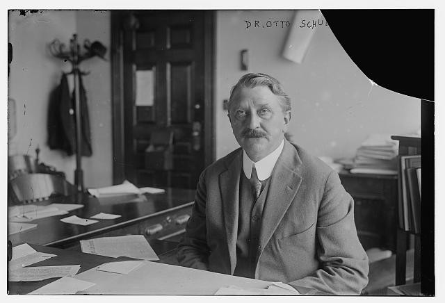 Photo:Dr Otto Schultze 1915 1920s Portrait Office Desk Photograph