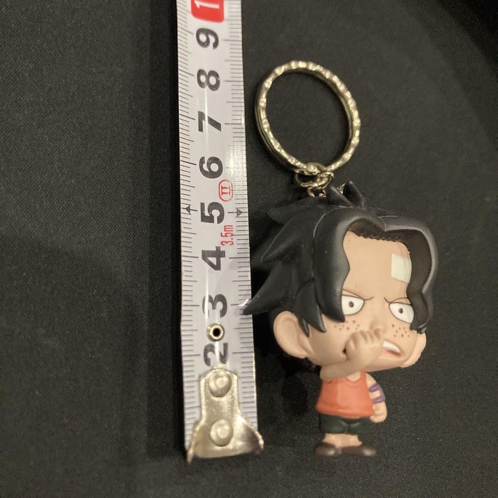 Ace Figure Keychain - Stylish Anime Collectible Charm-image