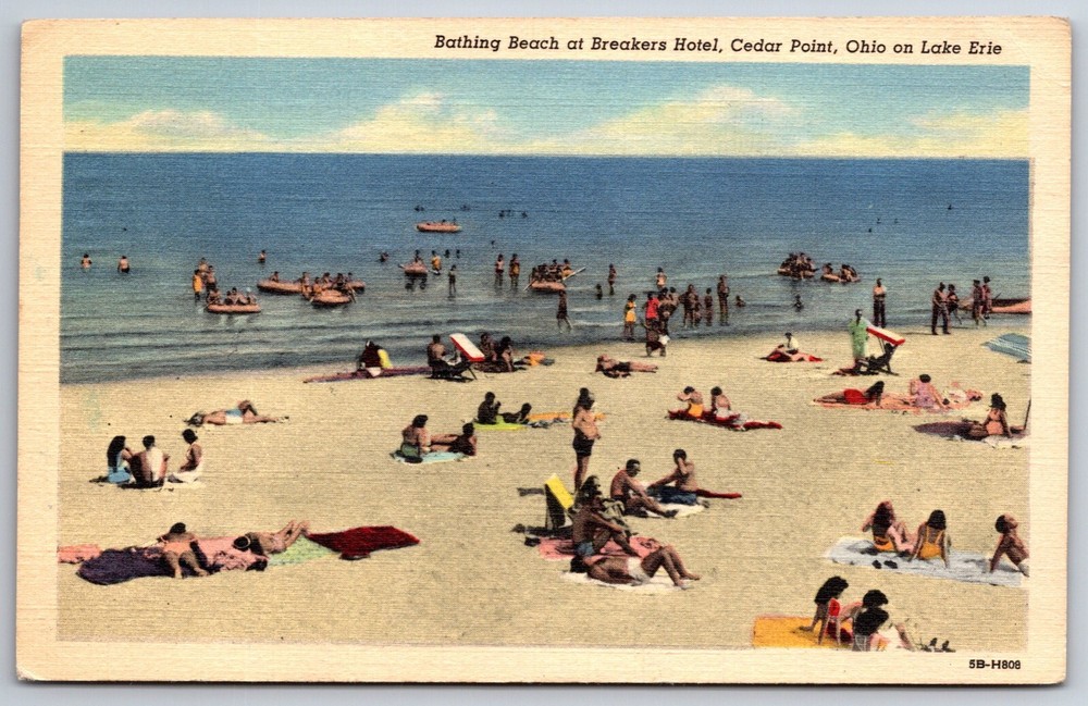 Ohio~Bathing Beach @ Breakers Hotel On Lake Erie~PM 1949~Vintage Linen Postcard