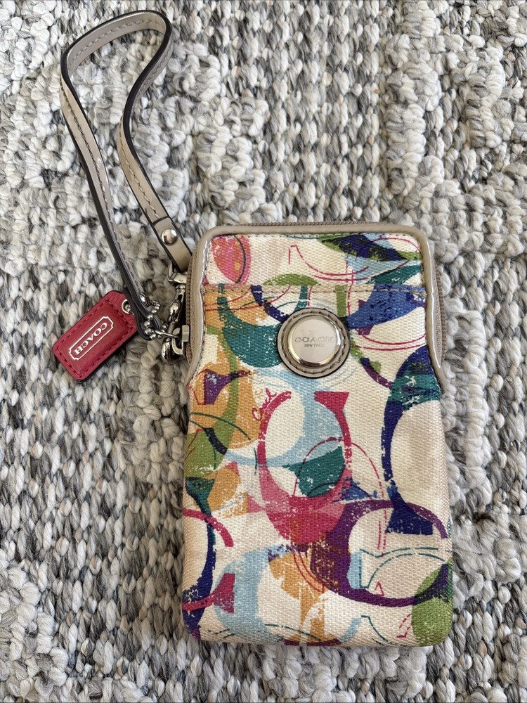 Y2K Coach Poppy Graffiti Canvas Wristlet – Multicolor Abstract “-image