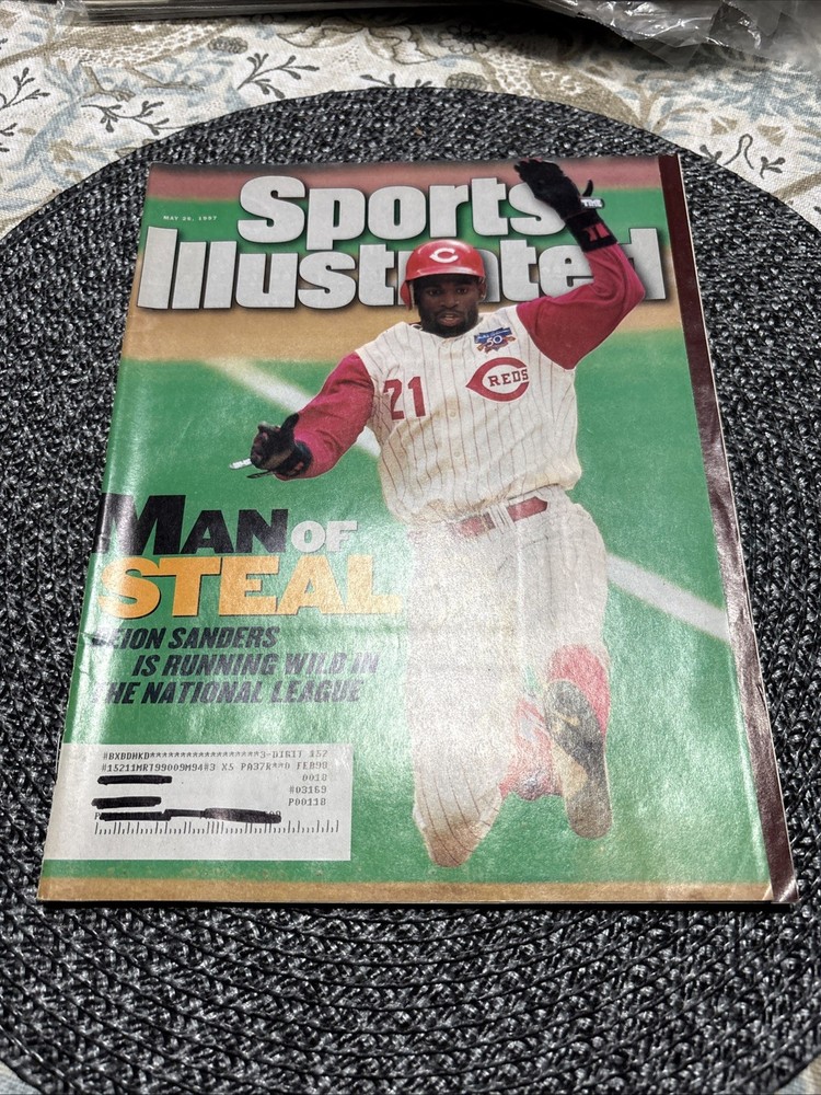 Sports Illustrated Magazine May 26, 1997 Deion Sanders Cincinnati Reds ¿