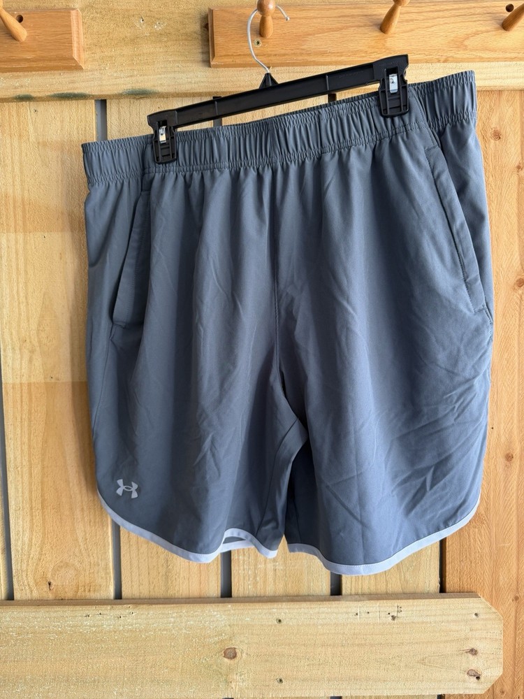Under Armour Men's Shorts Size XL