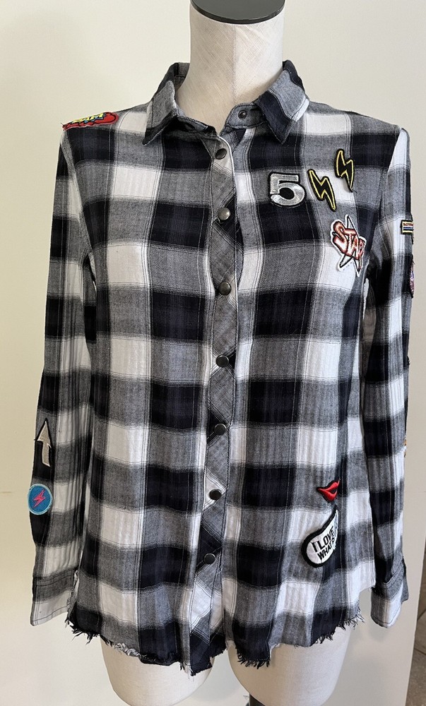 Dance Marvel Women Black Plaid Cotton Snap Front Patch Long Sleeve Top