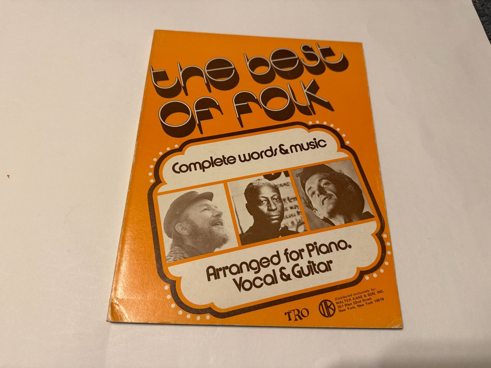 The Best Of Folk Book-Sheet Music-Piano Guitar Vocal-Paperback-Vtg 1972-Seeger