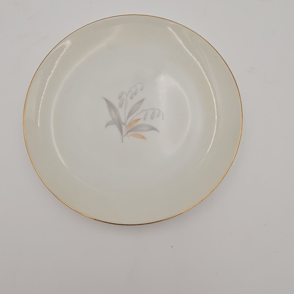 Kaysons Fine China 1961 Golden Rhapsody 6.5