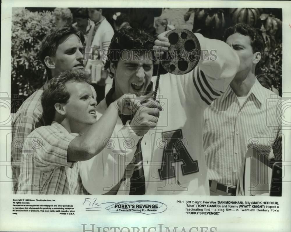 1985 Press Photo Dan Monahan, Mark Herrier & Tony Ganios in Porky's Revenge.