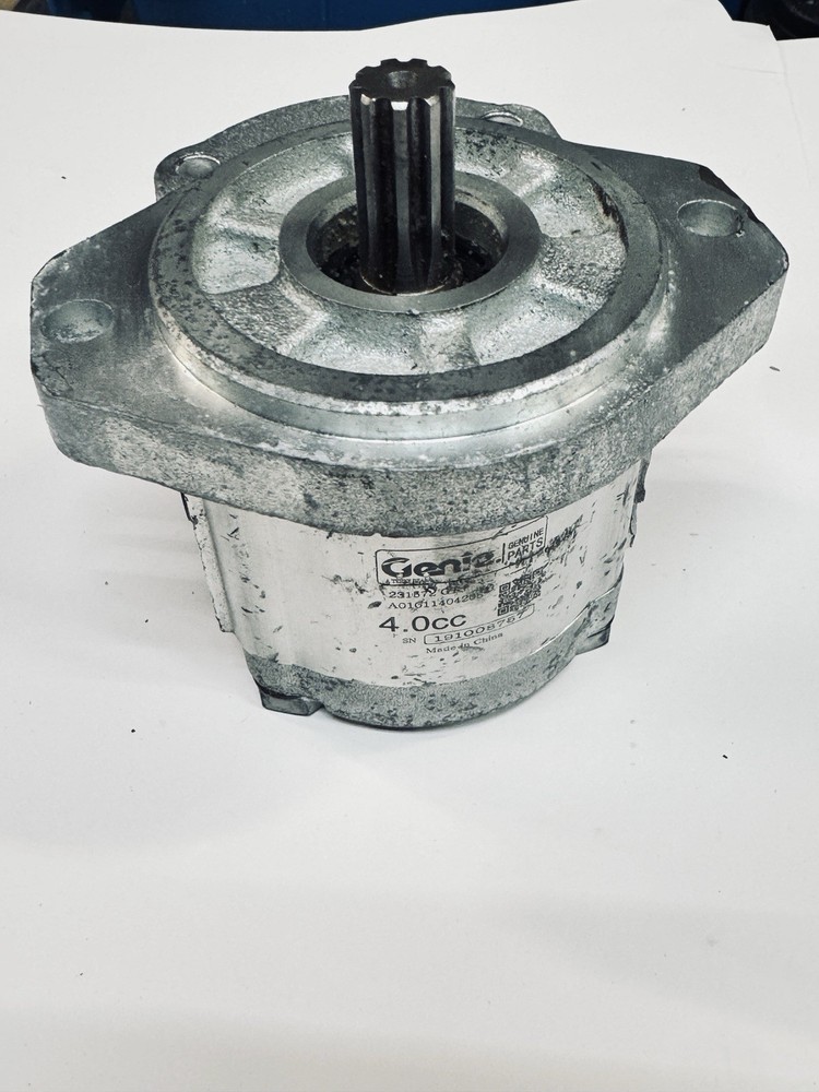 Genie 231572GT Gear Pump CCW 231572 - Out of Box
