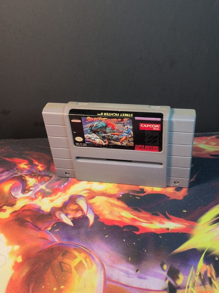 Street Fighter II (SNES, 1992) (Super Nintendo Entertainment System)