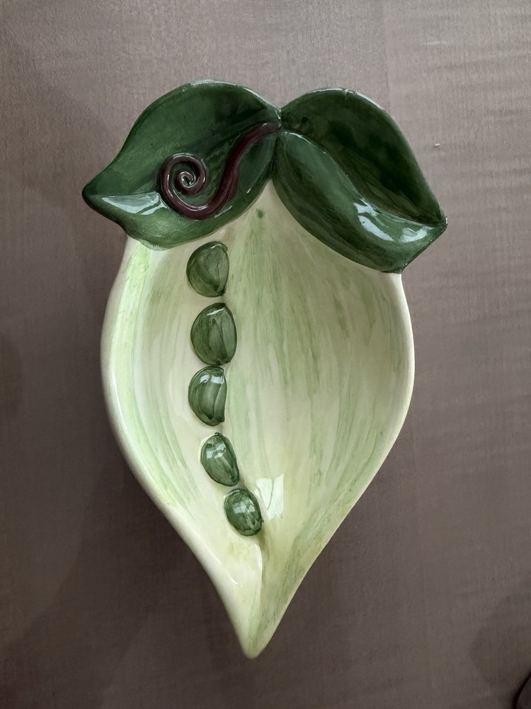 Ceramic Hand Painted Pea Shaped Dish Made in Portugal