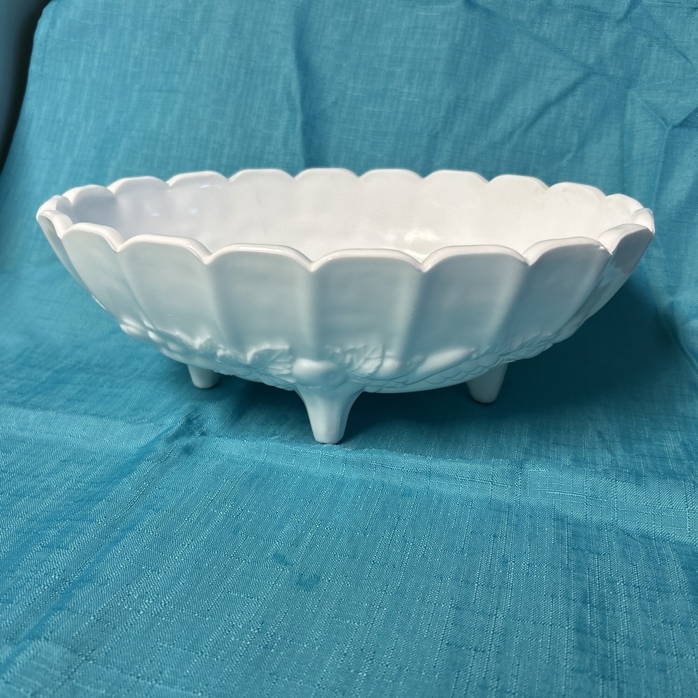 Indiana glass footed milk Glass harvest fruit bowl 9 inch Vintage