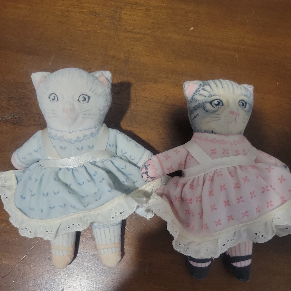Vintage 1985 Kitty Cucumber Doll Plush Beanbag Cats Pink and Blue
