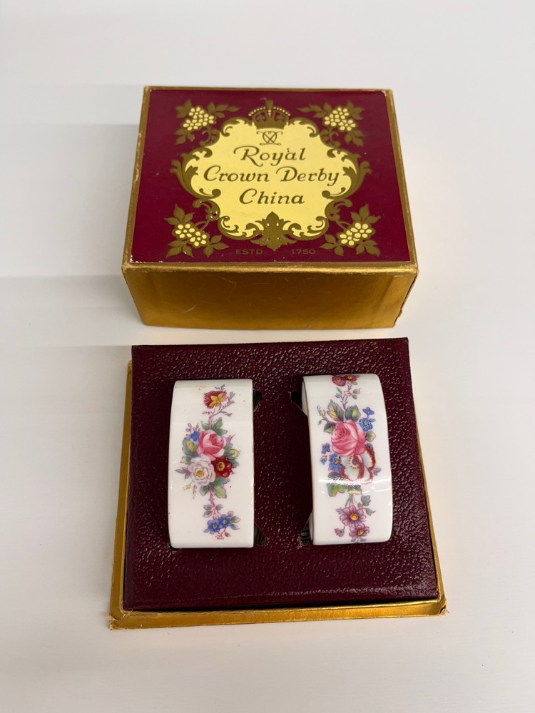 Vintage Royal Crown Derby Bone China Napkin Rings in Original Box – Timeless Elegance for Your Table Setting