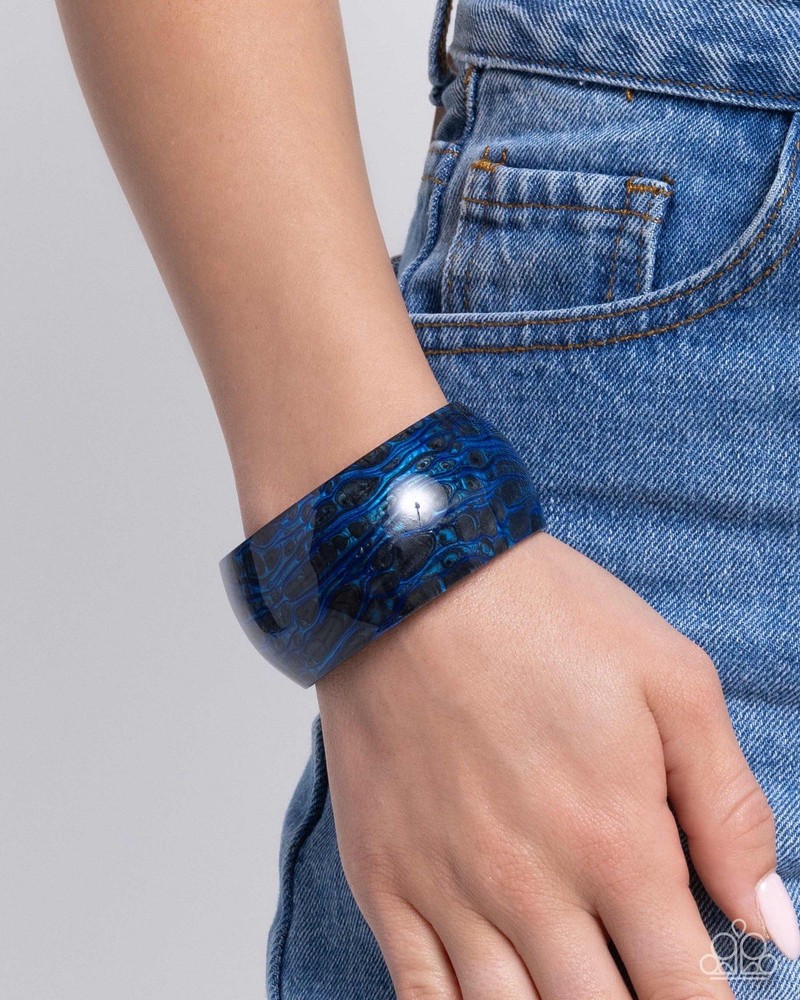 New Paparazzi Jewelry-Radiant Rendezvous Bracelet-Blue