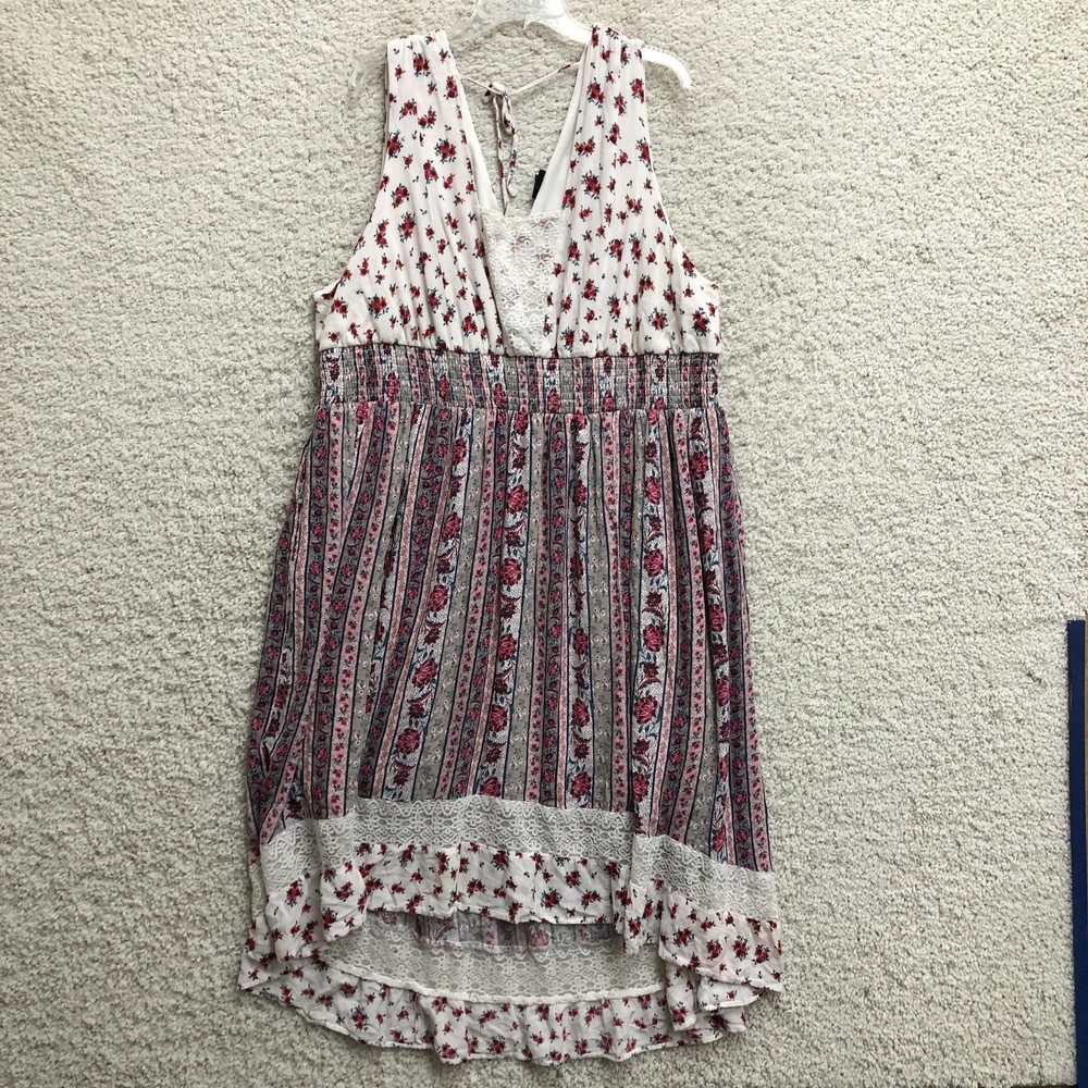 Torrid Dress Womens 4 4X White Pink Floral Lace Trim Smocked Waist Pockets Boho
