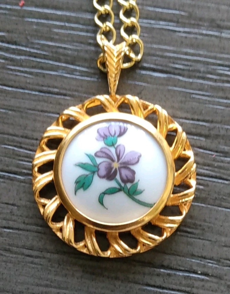 Vintage Danbury Mint Hutschenreuther Germany Porcelain Pendant Violet Purple
