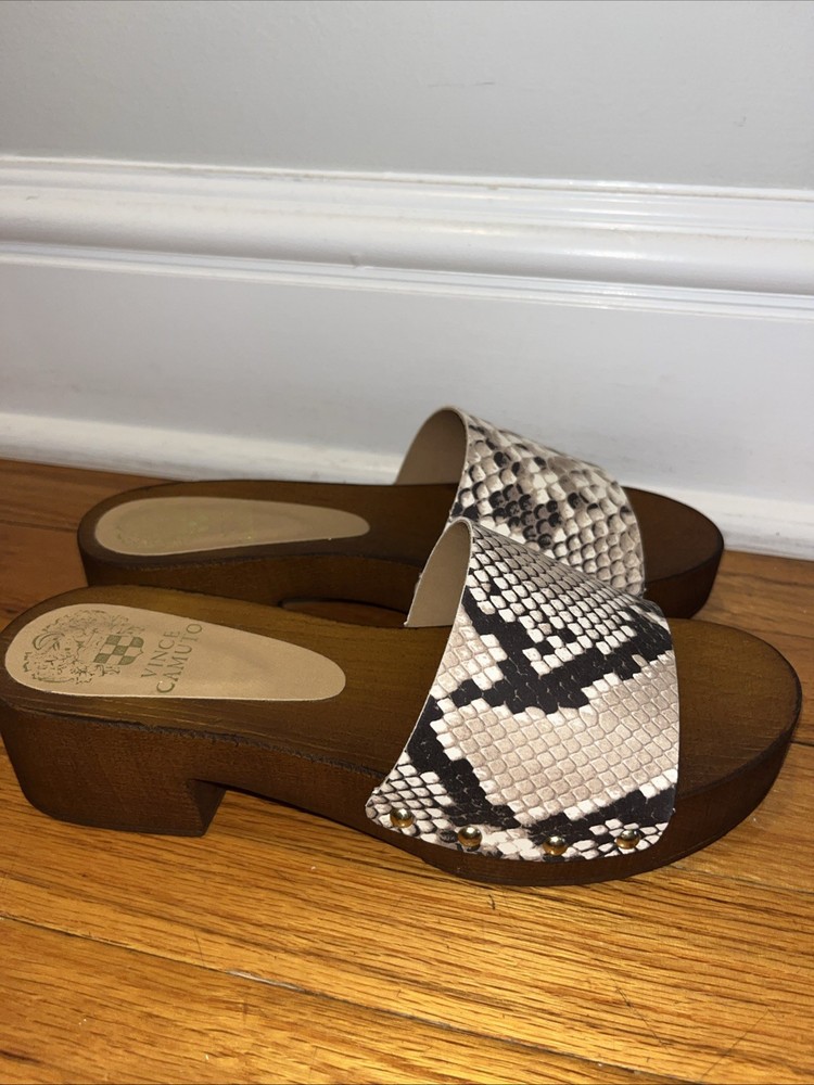 Vince Camuto Women's Shoes Size 7, Snake Skin
