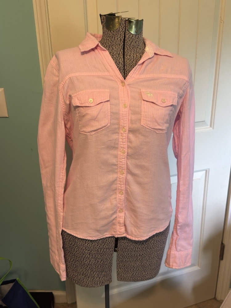 Abercrombie & Fitch Women’s Long Sleeve Shirt Button Down Pink Size M