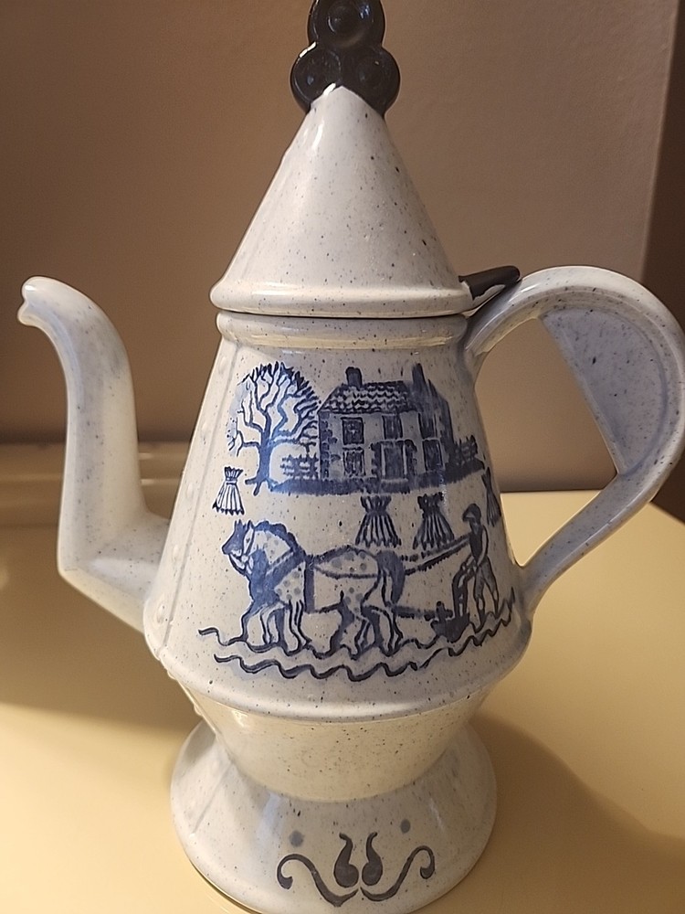 Vintage Metlox Poppytrail Blue & White Stoneware Teapot, Made in California, 11”