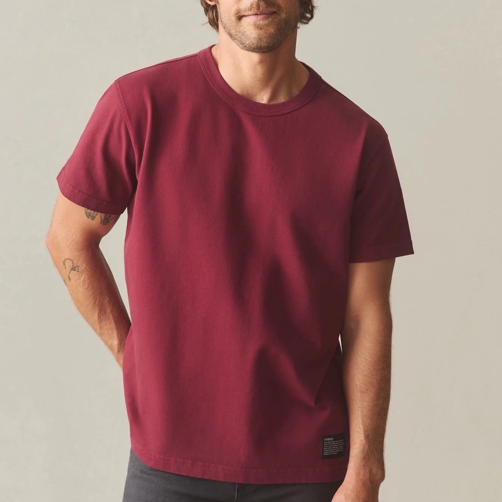 American Giant Everest T-Shirt Men's Medium Maroon Cotton Short Sleeve Crew Neck