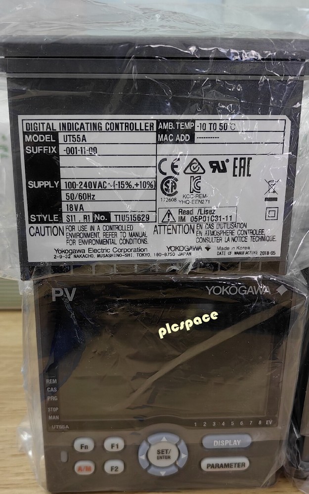 YOKOGAWA UT55A-001-11-00 brand new Digital Conditioner UT55A-001-11-00
