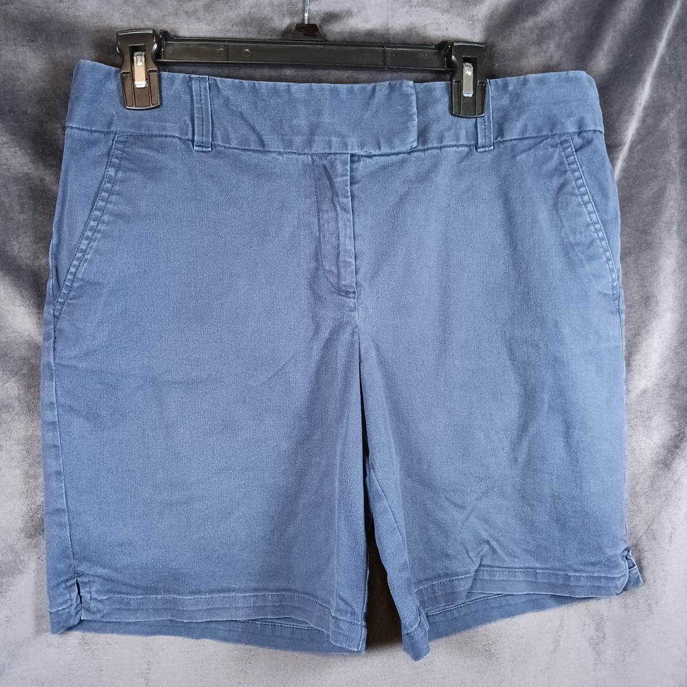 Ann Taylor womens Loft Chino shorts  Size 10