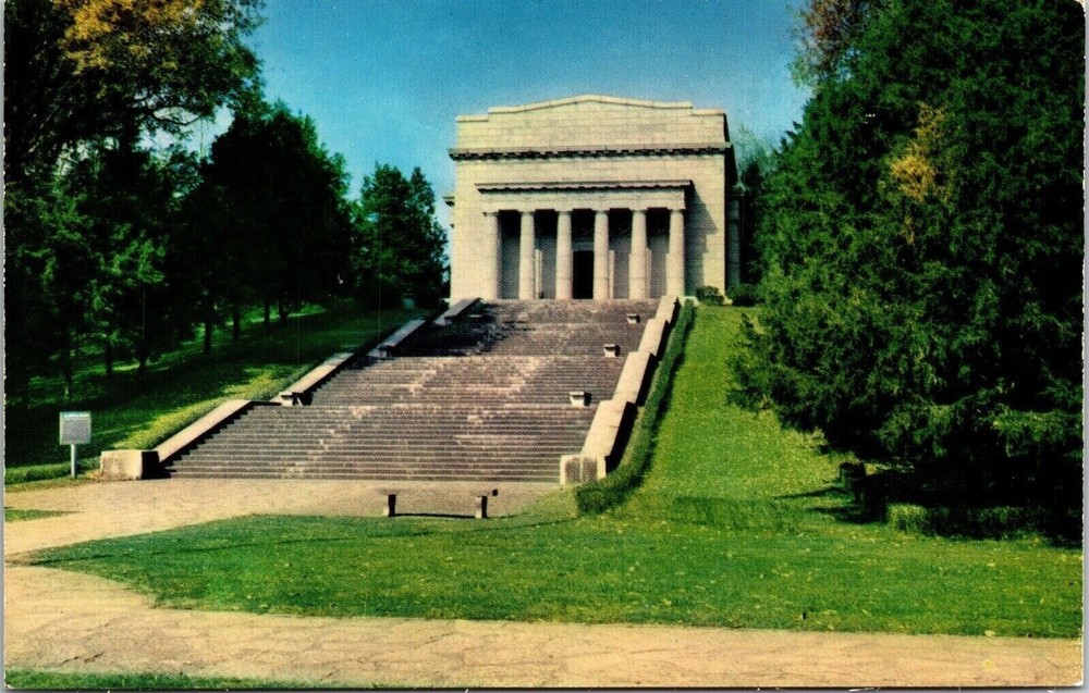 View Lincoln Memorial Building Landmark Hodgenville Kentucky Postcard Note WOB