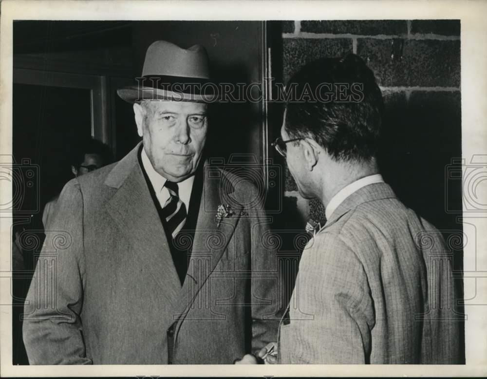 1946 Press Photo Myron C. Taylor as interviewed at LaGuardia Field. - nop92388