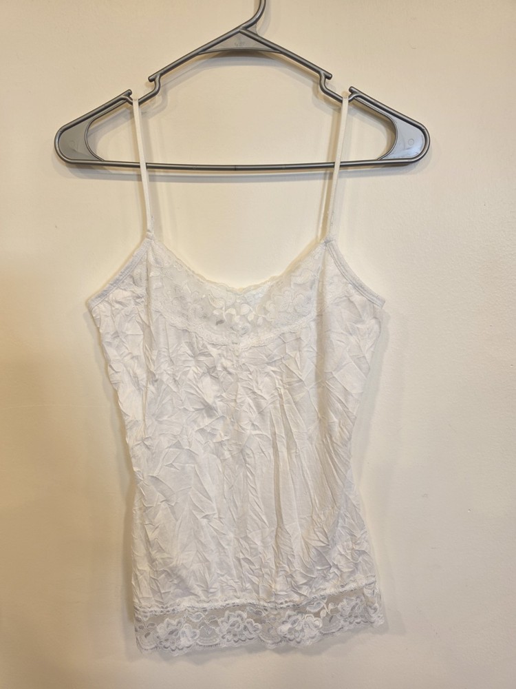 Maurices Fairy Cami Top Small White Crinkle Floral Lace Trim Romantic Boho Y2K