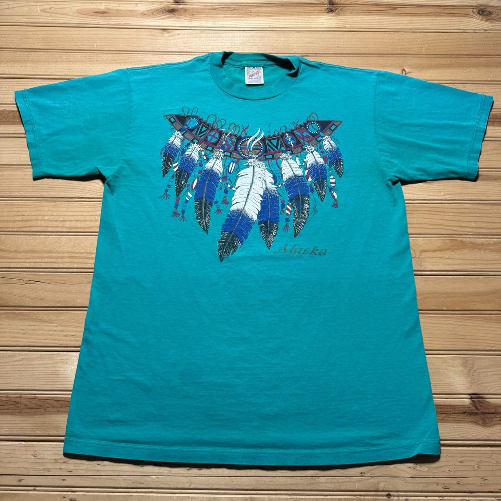 Vintage 90s Alaska Native American Feather Souvenir T-Shirt USA Made Size Large