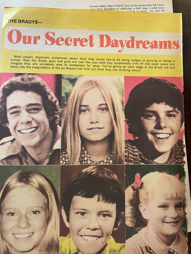 Brady Bunch Vintage Clipping with Maureen McCormick and Christopher Knight