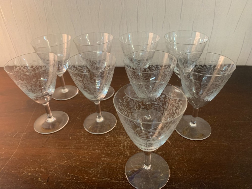 9 Engraved Wine Glasses Decor (Price Per Piece)