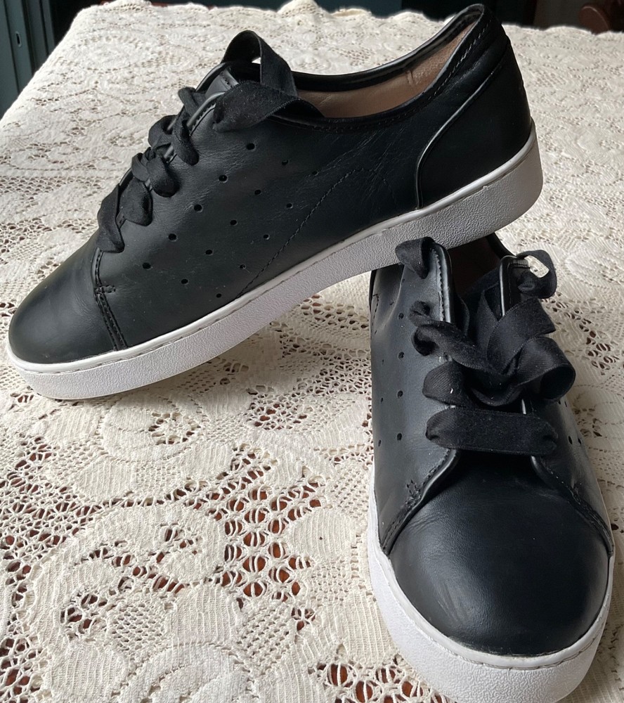 Vionic Women’s Size 7 Splendid Keke Casual Sneaker Black Leather Shoes *Ex. Cond