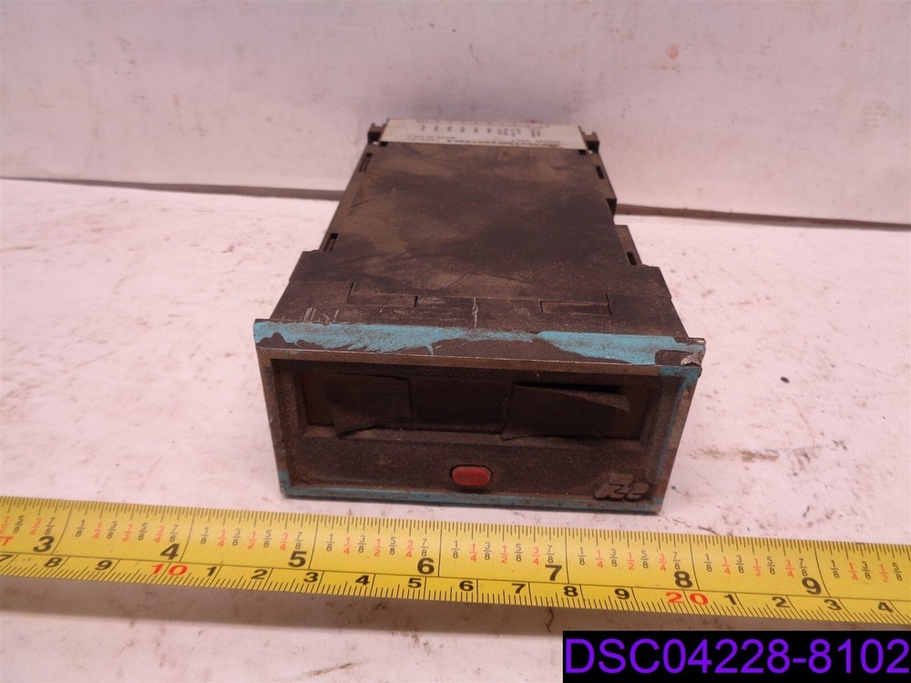 Red Lion Controls Digital Counter Model APLT0800