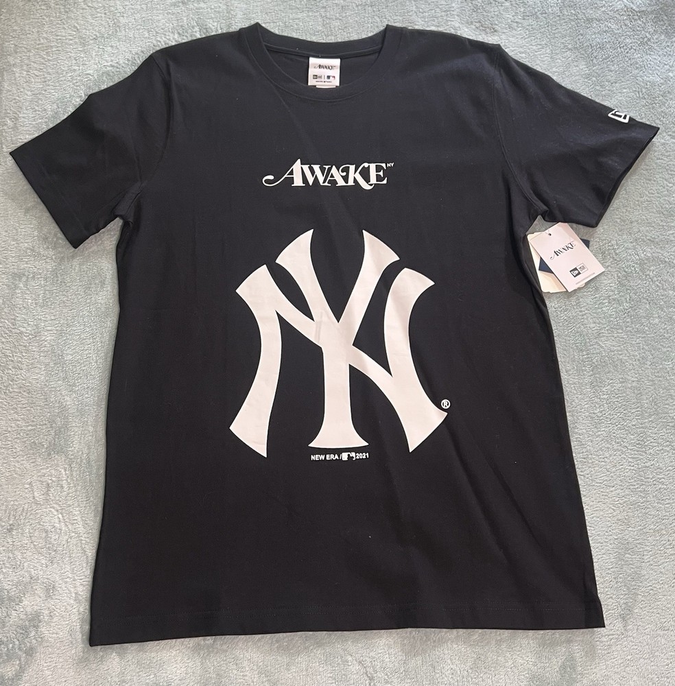 Limited Edition Awake NY x New Era Subway Series T-shirt Men’s Size Medium