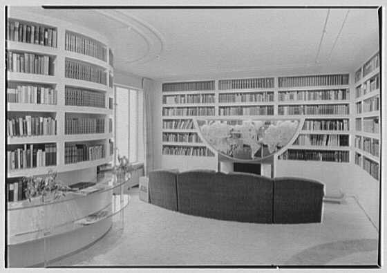 residence at 10 Gracie Sq., Jr., William Burden, to, New York City. Library