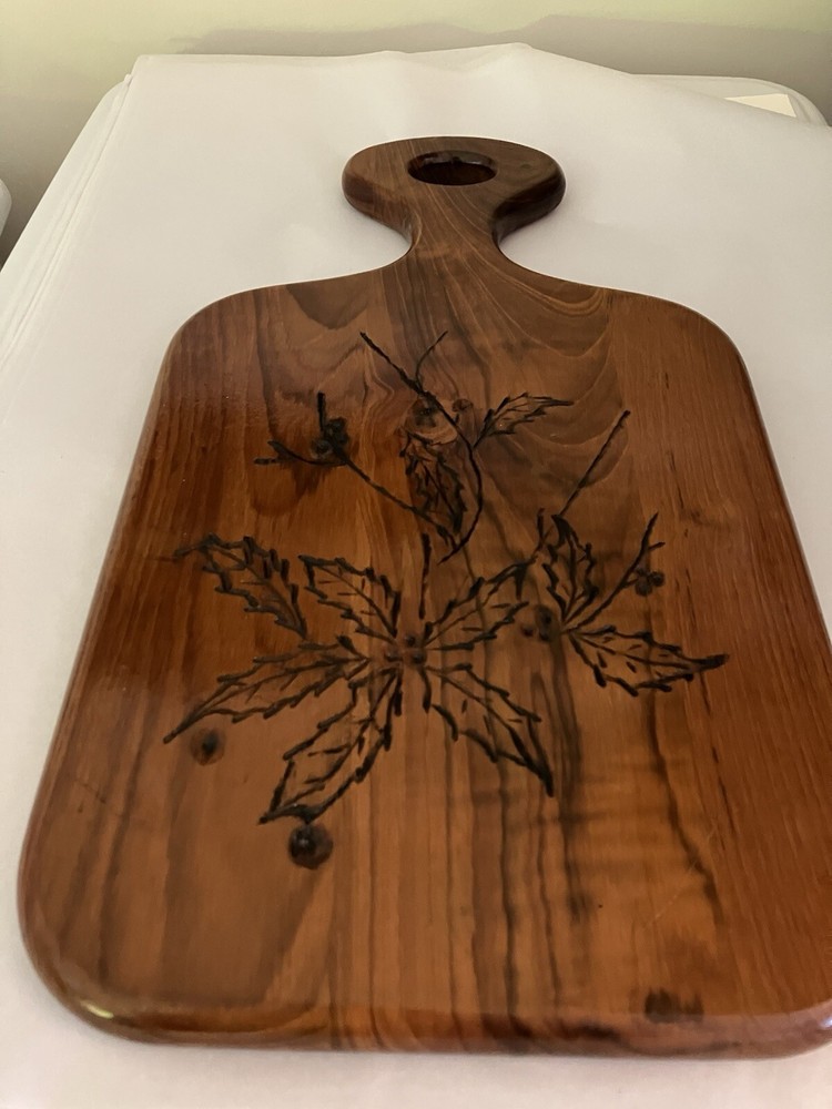 Acacia Wood Cutting Board W/ Engraved Leaf Design Chopping & Serving-image