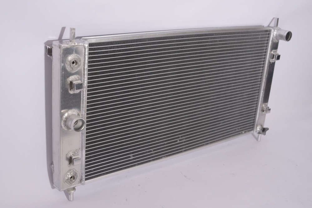 Aluminum Radiator for 2004-2010 Chevrolet Malibu/Pontiac G6/Saturn Aura zeomoto