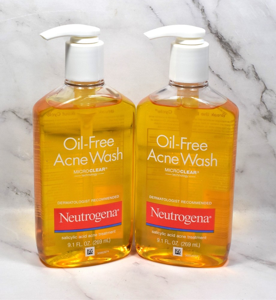 2 Bottles Neutrogena Oil Free Acne Wash