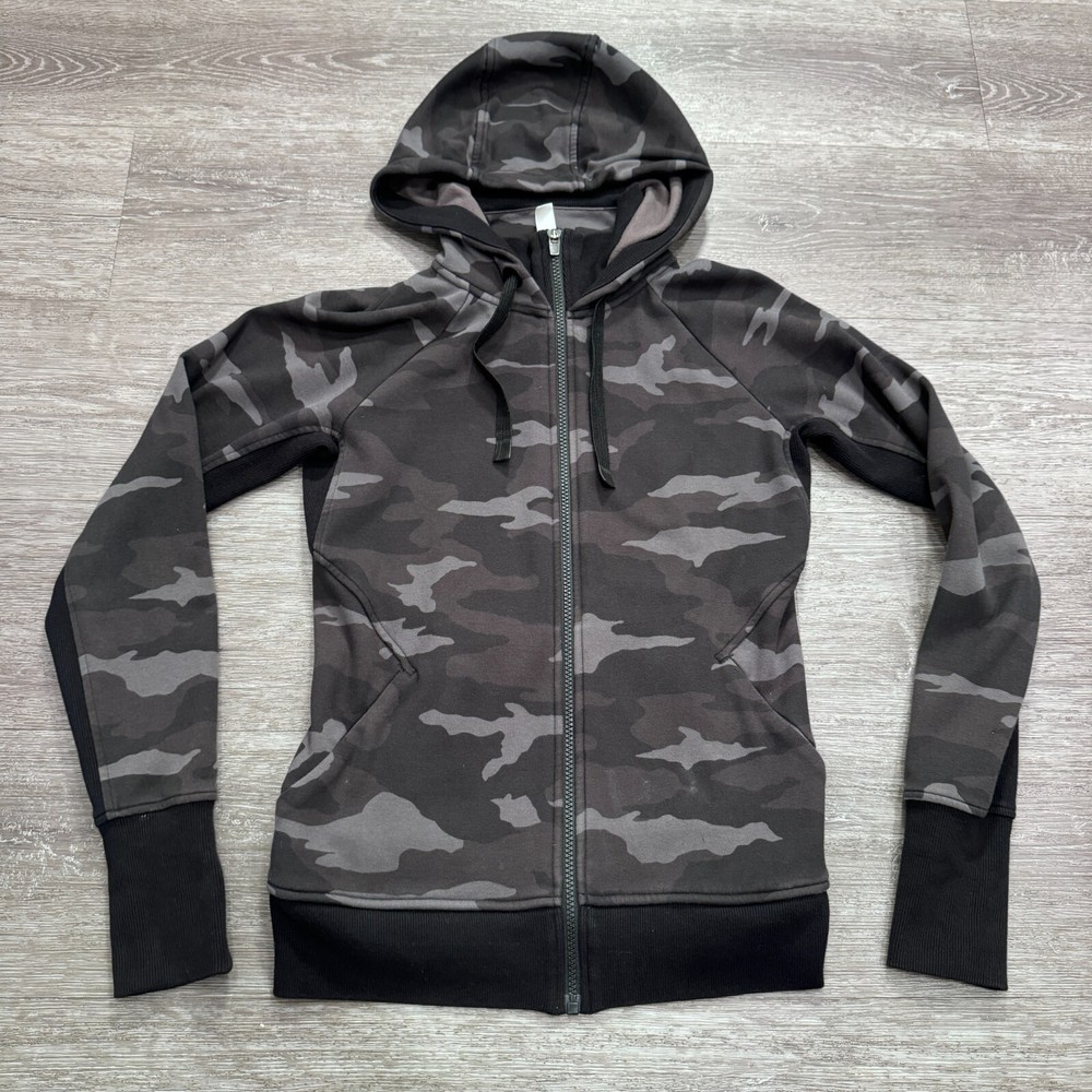 Athleta Hoodie Womens Small Triumph Printed Camo Full Zip Sweatshirt Fitness