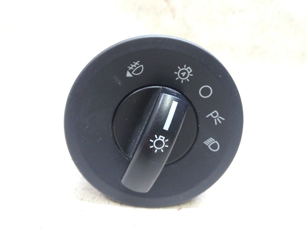 Auto Headlight Switch with Fog Light for 2008-2012 Ford Escape D60-200315