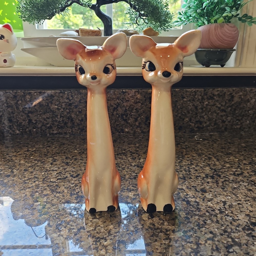 Vtg Anthropomorphic Long Neck Tall Deer w Big Ears! Salt & Pepper Shaker Set 7.5