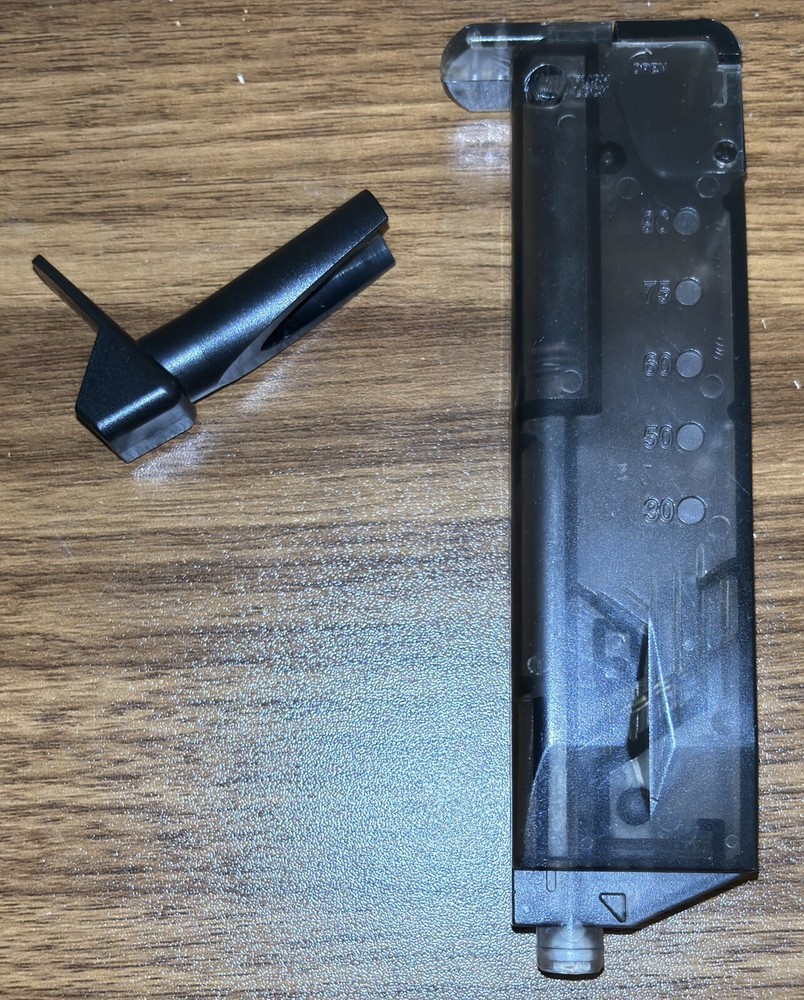 Airsoft 6mm BB 100 Round Capacity Magazine Speed Loader & Spout Speed Loader