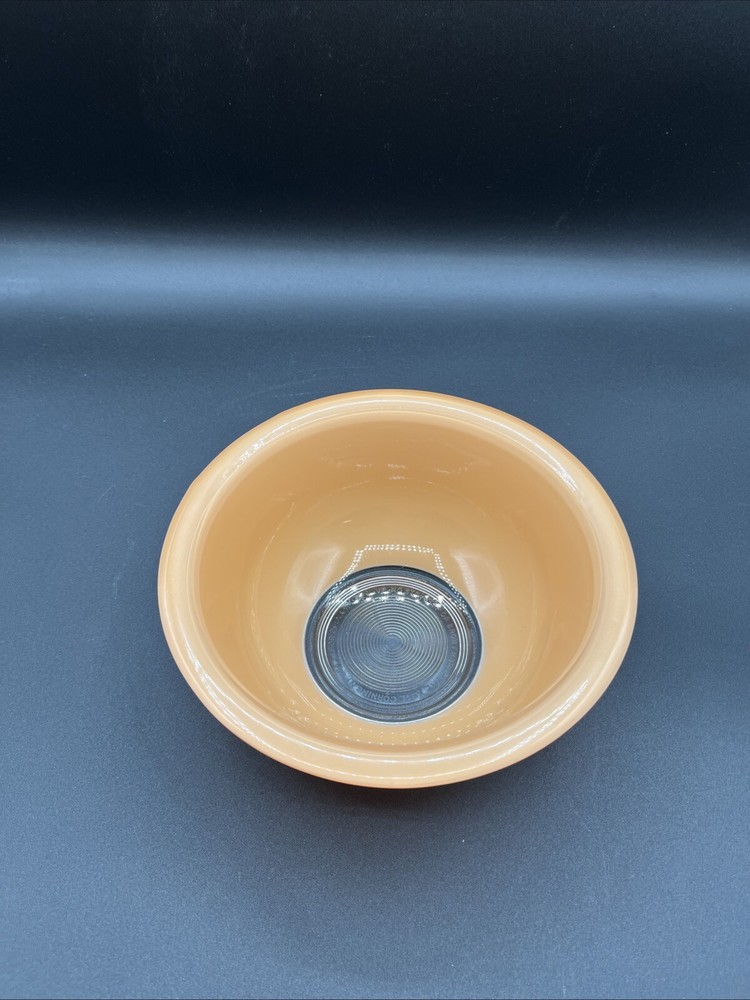 PYREX Clear Bottom Autumn Brown / Peach Glass  Mixing Bowl #322 1.5 LTR