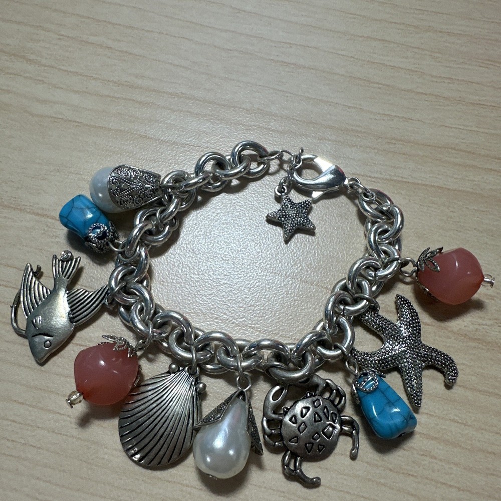 Avon Sea Life Charm Bracelet Silver Tone Beach Nautical 7”