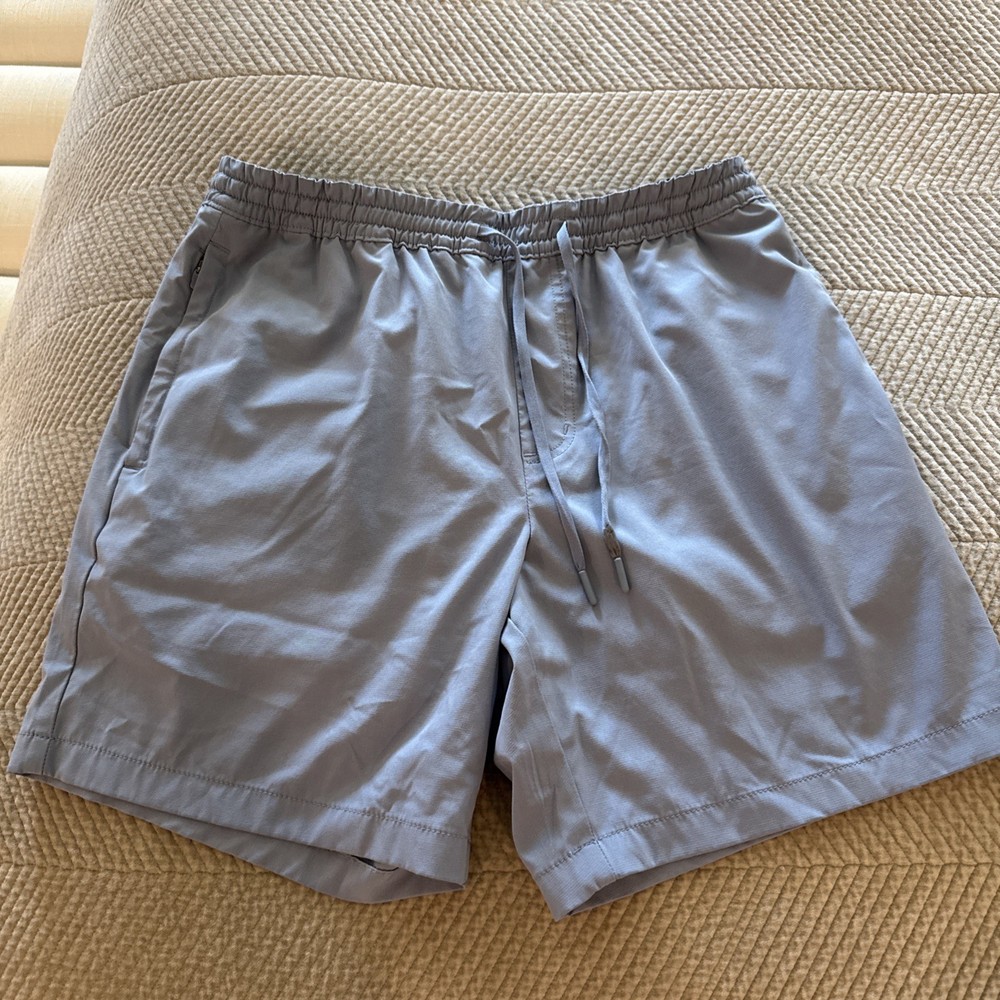 Vineyard Vines Shorts Mens Medium On-The-Go Performance Stretch Casual Summer